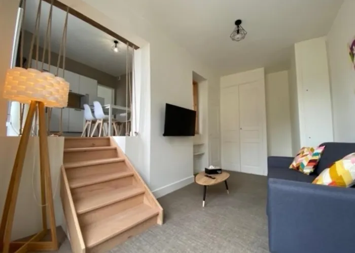 école 102 Appartamento La Flèche